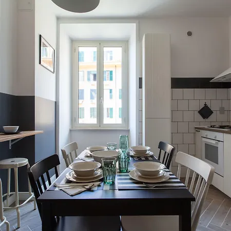 Pannonia Smart House * Roma
