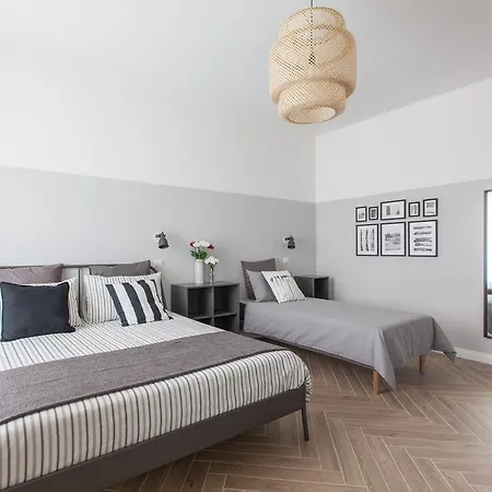 Pannonia Smart House * Rom